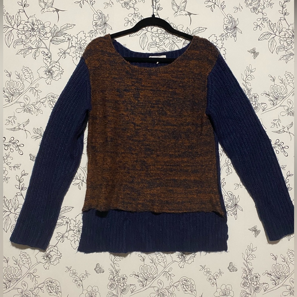 House of Harlow 1960 Stylish Blue and Brown Women's Sweater